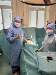 Dr ferm behandlar höftartros med stamceller